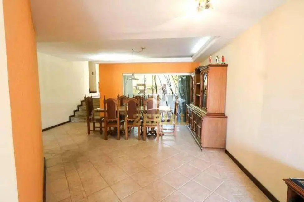 Foto 2 de Sobrado com 5 quartos à venda e para alugar, 500m2 em Campestre, Santo Andre - SP