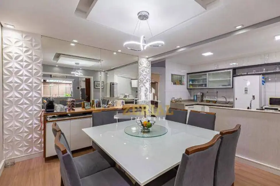 Casa com 2 quartos à venda, 110m2 em Vila Humaitá, Santo Andre - SP - imagem 1 Foto 1 de Casa com 2 quartos à venda, 110m2 em Vila Humaitá, Santo Andre - SP