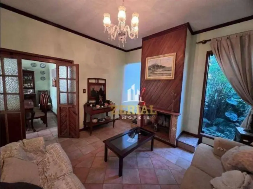 Foto 1 de Sobrado com 3 quartos à venda, 400m2 em Campestre, Santo Andre - SP