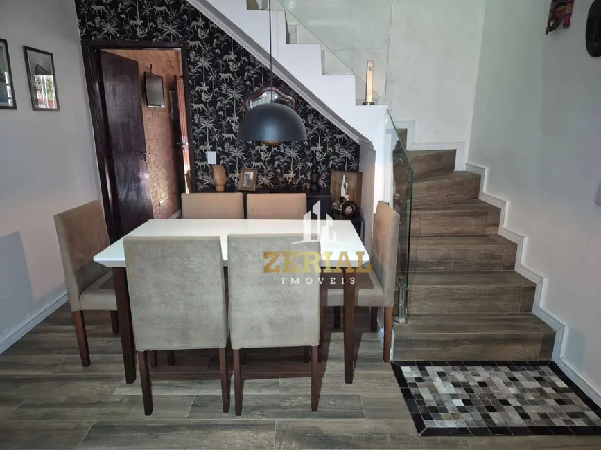 Foto 2 de Sobrado com 2 quartos à venda, 128m2 em Vila Gumercindo, São Paulo - SP