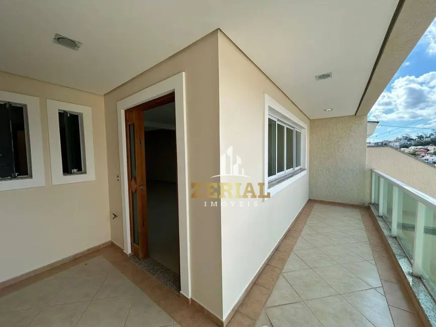 Foto 3 de Sobrado com 3 quartos à venda, 238m2 em Olímpico, Sao Caetano Do Sul - SP