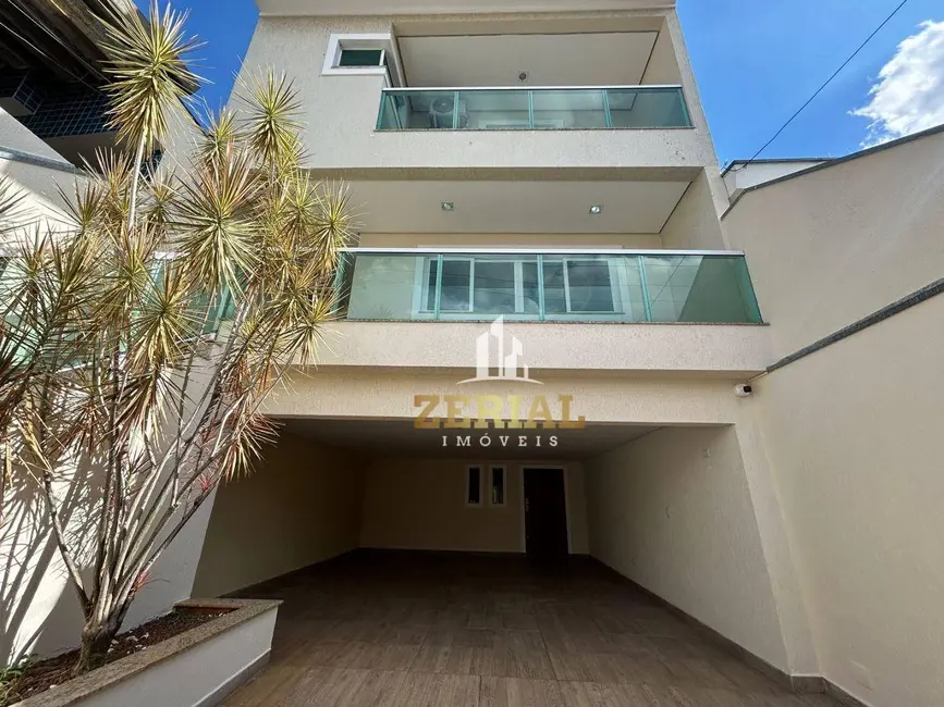 Foto 1 de Sobrado com 3 quartos à venda, 238m2 em Olímpico, Sao Caetano Do Sul - SP