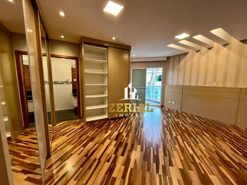 Sobrado com 4 quartos à venda, 240m2 em Santa Maria, Sao Caetano Do Sul - SP - imagem 7 Foto 7 de Sobrado com 4 quartos à venda, 240m2 em Santa Maria, Sao Caetano Do Sul - SP