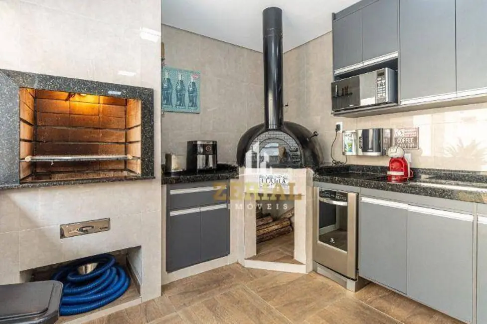 Foto 4 de Sobrado com 3 quartos à venda, 198m2 em Olímpico, Sao Caetano Do Sul - SP