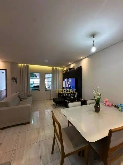 Sobrado com 2 quartos à venda, 105m2 em Vila Alpina, São Paulo - SP - imagem 3 Foto 3 de Sobrado com 2 quartos à venda, 105m2 em Vila Alpina, São Paulo - SP