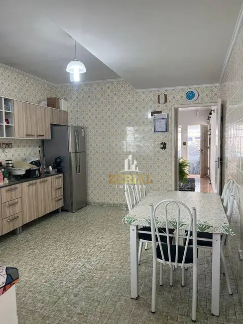 Foto 3 de Sobrado com 3 quartos à venda e para alugar, 200m2 em Santa Maria, Sao Caetano Do Sul - SP