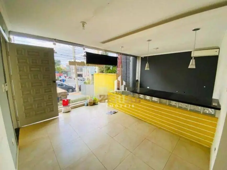 Foto 1 de Casa com 3 quartos à venda e para alugar, 300m2 em Osvaldo Cruz, Sao Caetano Do Sul - SP