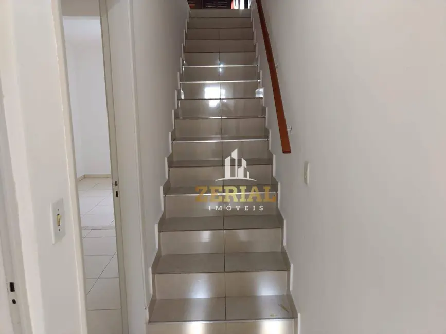 Sobrado com 5 quartos à venda e para alugar, 200m2 em Vila Gumercindo, São Paulo - SP - imagem 4 Foto 4 de Sobrado com 5 quartos à venda e para alugar, 200m2 em Vila Gumercindo, São Paulo - SP