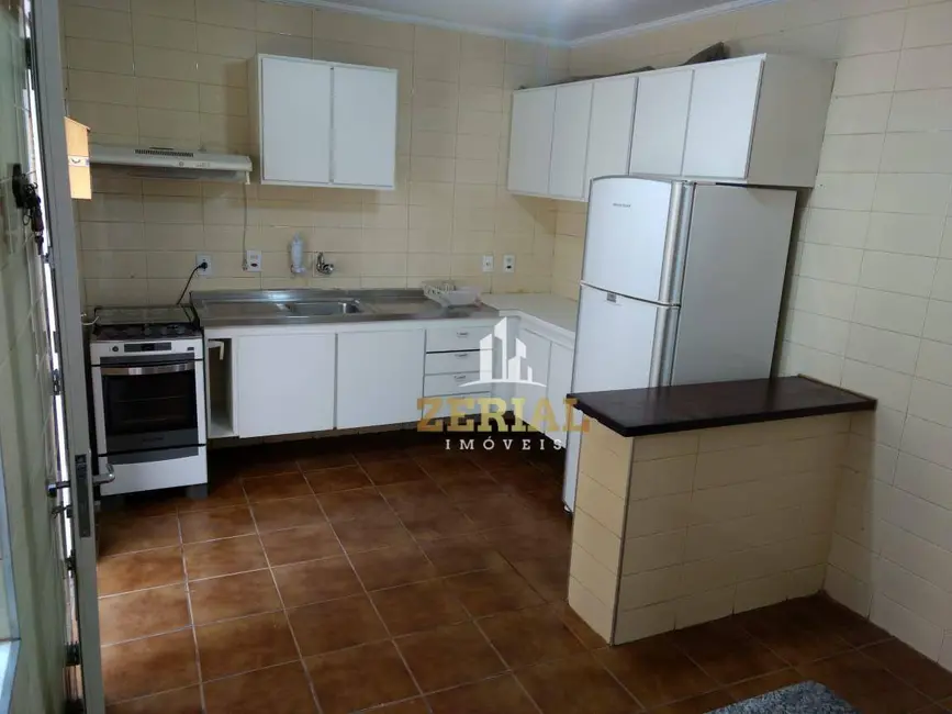 Sobrado com 5 quartos à venda e para alugar, 200m2 em Vila Gumercindo, São Paulo - SP - imagem 2 Foto 2 de Sobrado com 5 quartos à venda e para alugar, 200m2 em Vila Gumercindo, São Paulo - SP