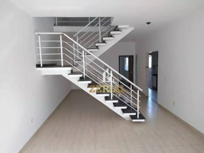 Foto 3 de Sobrado com 5 quartos à venda e para alugar, 200m2 em Santa Paula, Sao Caetano Do Sul - SP