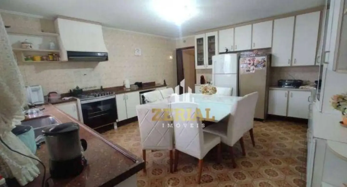 Foto 4 de Sobrado com 4 quartos à venda, 213m2 em Osvaldo Cruz, Sao Caetano Do Sul - SP