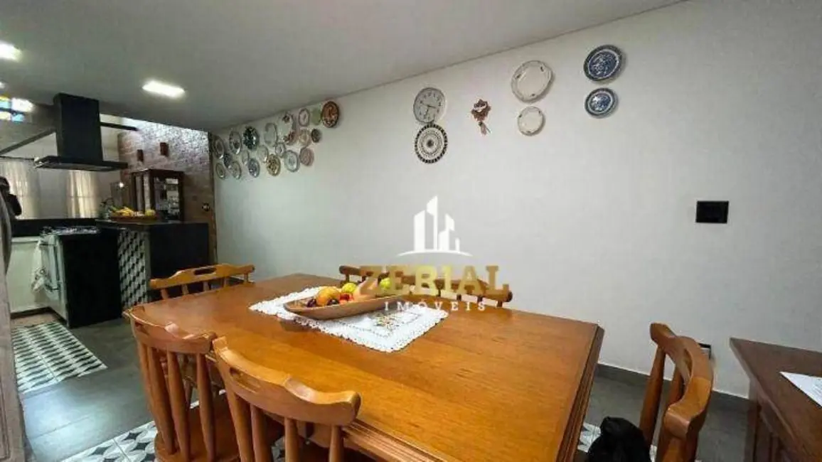 Sobrado com 3 quartos à venda, 150m2 em Osvaldo Cruz, Sao Caetano Do Sul - SP - imagem 8 Foto 8 de Sobrado com 3 quartos à venda, 150m2 em Osvaldo Cruz, Sao Caetano Do Sul - SP