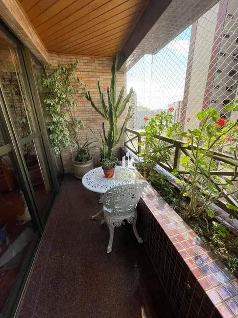 Foto 5 de Apartamento com 4 quartos à venda, 115m2 em Santo Antônio, Sao Caetano Do Sul - SP