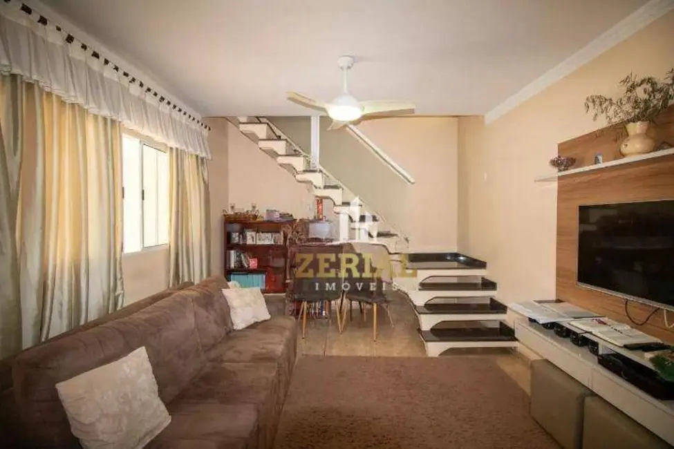 Foto 1 de Sobrado com 4 quartos à venda, 91m2 em Fundação, Sao Caetano Do Sul - SP