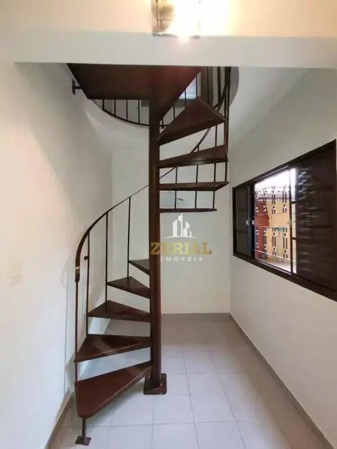 Sobrado com 3 quartos para alugar, 186m2 em Mauá, Sao Caetano Do Sul - SP - imagem 6 Foto 6 de Sobrado com 3 quartos para alugar, 186m2 em Mauá, Sao Caetano Do Sul - SP