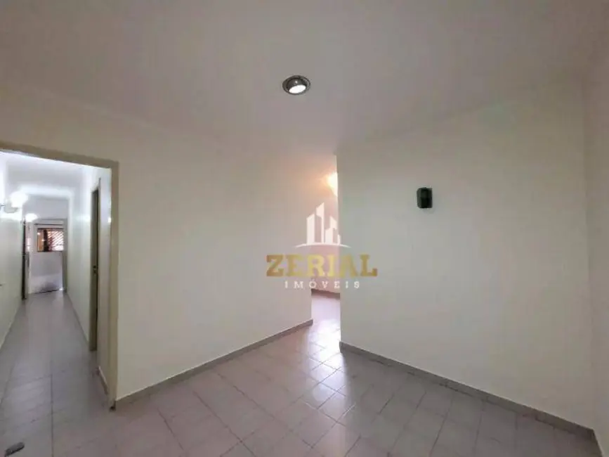 Sobrado com 3 quartos para alugar, 186m2 em Mauá, Sao Caetano Do Sul - SP - imagem 7 Foto 7 de Sobrado com 3 quartos para alugar, 186m2 em Mauá, Sao Caetano Do Sul - SP