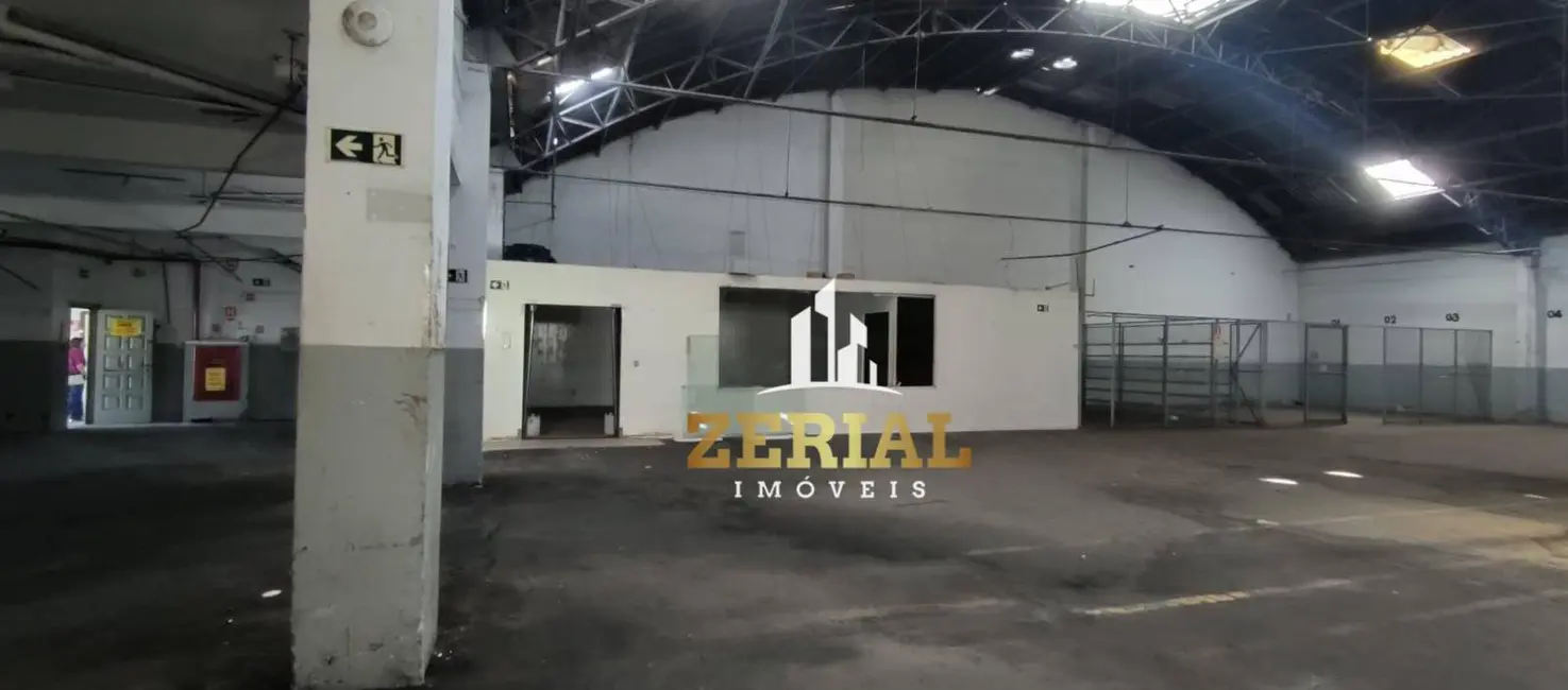 Foto 2 de Armazém / Galpão para alugar, 2700m2 em Santa Paula, Sao Caetano Do Sul - SP