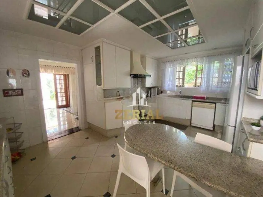 Foto 8 de Casa com 3 quartos à venda, 221m2 em Santa Maria, Sao Caetano Do Sul - SP