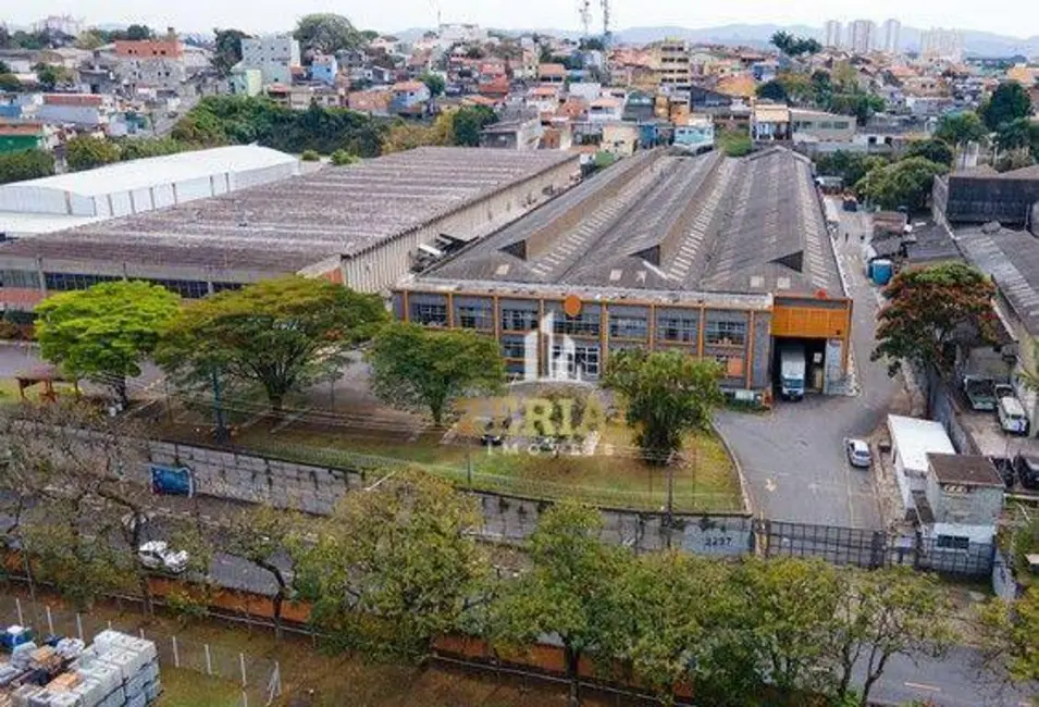 Armazém / Galpão para alugar, 25124m2 em Vila Miriam, Guarulhos - SP - imagem 1 Foto 1 de Armazém / Galpão para alugar, 25124m2 em Vila Miriam, Guarulhos - SP