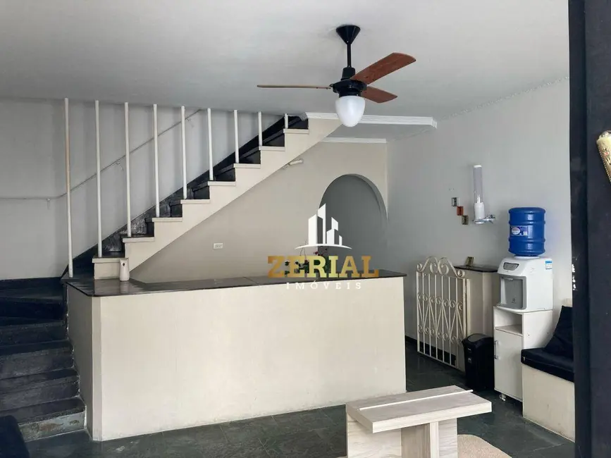 Foto 1 de Sobrado com 3 quartos para alugar, 85m2 em Olímpico, Sao Caetano Do Sul - SP