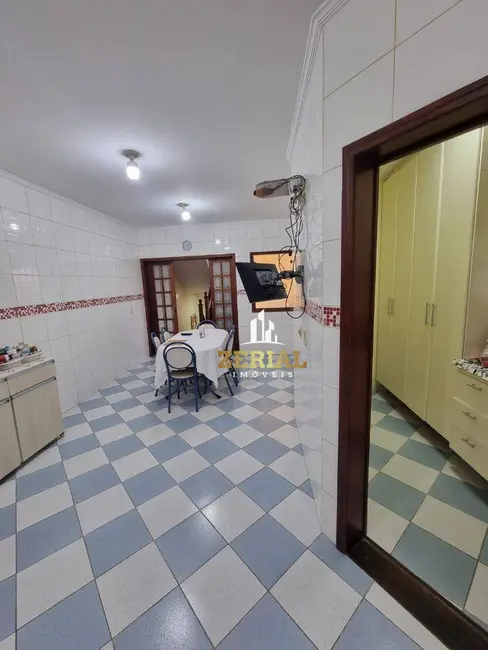 Foto 6 de Sobrado com 3 quartos à venda, 200m2 em Santa Maria, Sao Caetano Do Sul - SP