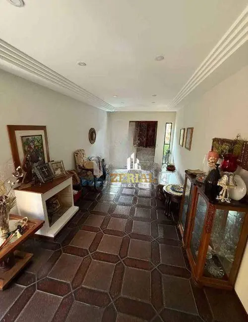 Foto 6 de Sobrado com 5 quartos à venda e para alugar, 278m2 em Sítio da Figueira, São Paulo - SP