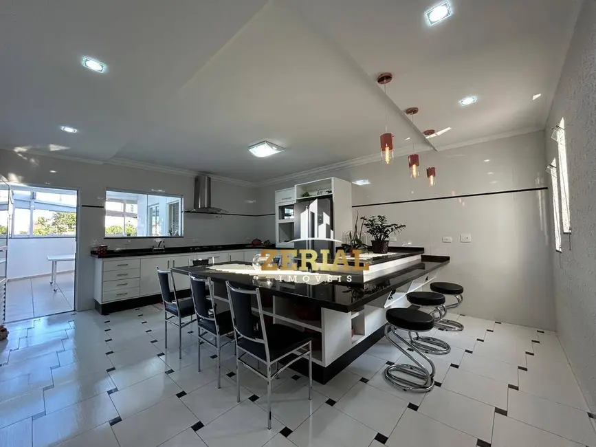 Foto 9 de Sobrado com 3 quartos à venda, 155m2 em Santa Maria, Sao Caetano Do Sul - SP