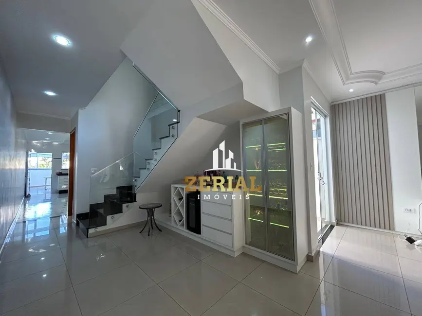 Foto 6 de Sobrado com 3 quartos à venda, 155m2 em Santa Maria, Sao Caetano Do Sul - SP