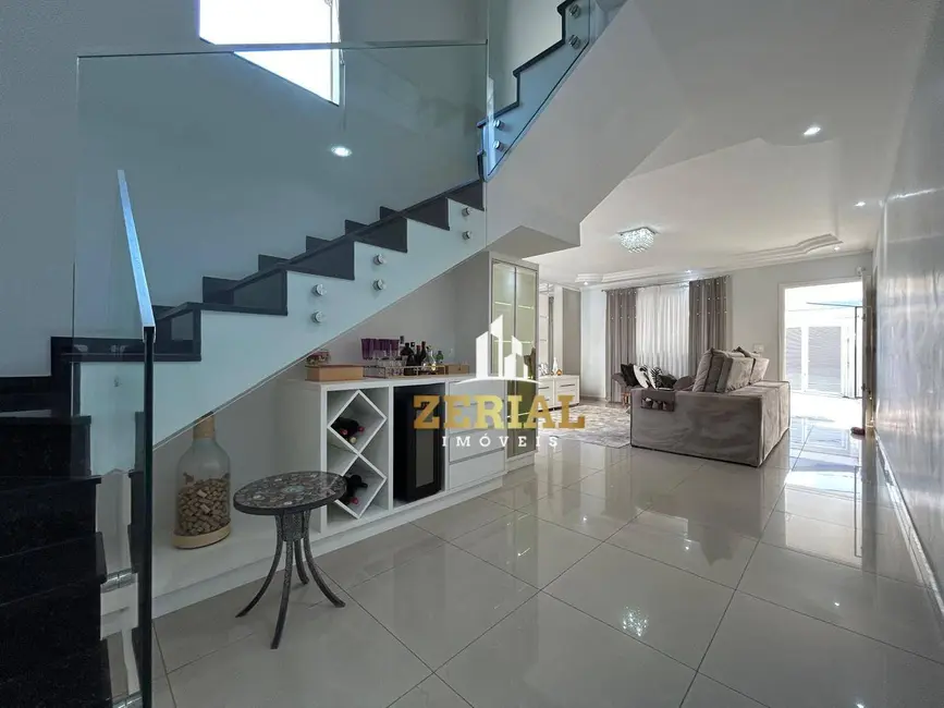 Foto 5 de Sobrado com 3 quartos à venda, 155m2 em Santa Maria, Sao Caetano Do Sul - SP