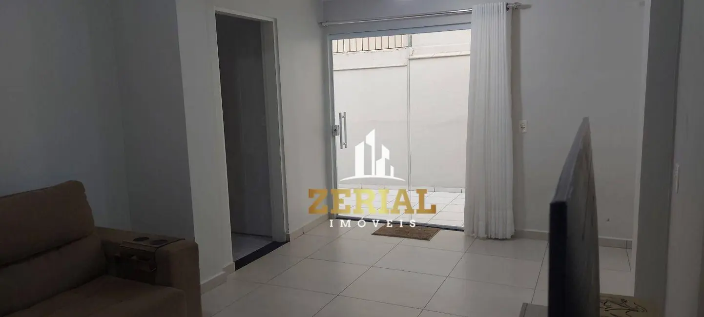 Foto 2 de Casa com 2 quartos à venda, 200m2 em Sao Bernardo Do Campo - SP