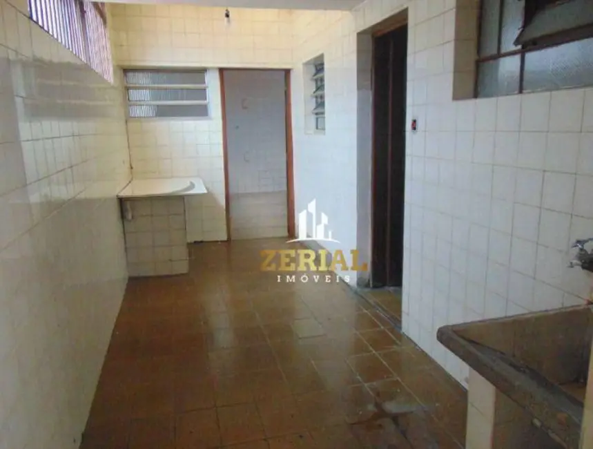 Foto 4 de Casa com 2 quartos para alugar, 206m2 em Cerâmica, Sao Caetano Do Sul - SP