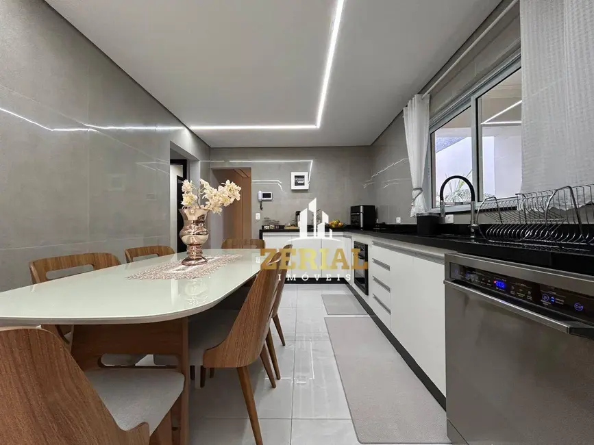 Foto 8 de Sobrado com 3 quartos à venda, 135m2 em Sao Caetano Do Sul - SP