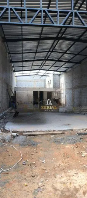 Foto 1 de Armazém / Galpão para alugar, 210m2 em Santa Paula, Sao Caetano Do Sul - SP
