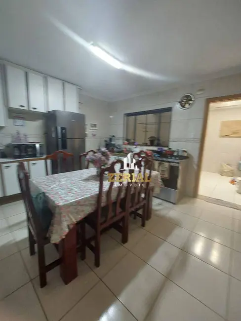 Foto 7 de Sobrado com 2 quartos à venda, 110m2 em Osvaldo Cruz, Sao Caetano Do Sul - SP