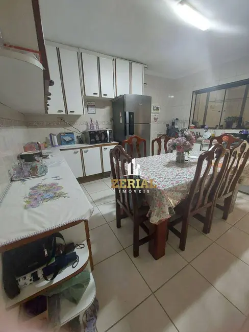 Foto 4 de Sobrado com 2 quartos à venda, 110m2 em Osvaldo Cruz, Sao Caetano Do Sul - SP