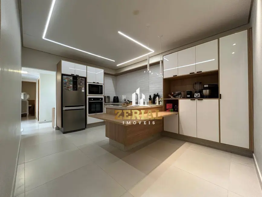 Foto 1 de Casa com 2 quartos à venda, 200m2 em Santa Maria, Sao Caetano Do Sul - SP