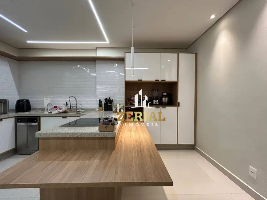 Foto 3 de Casa com 2 quartos à venda, 200m2 em Santa Maria, Sao Caetano Do Sul - SP