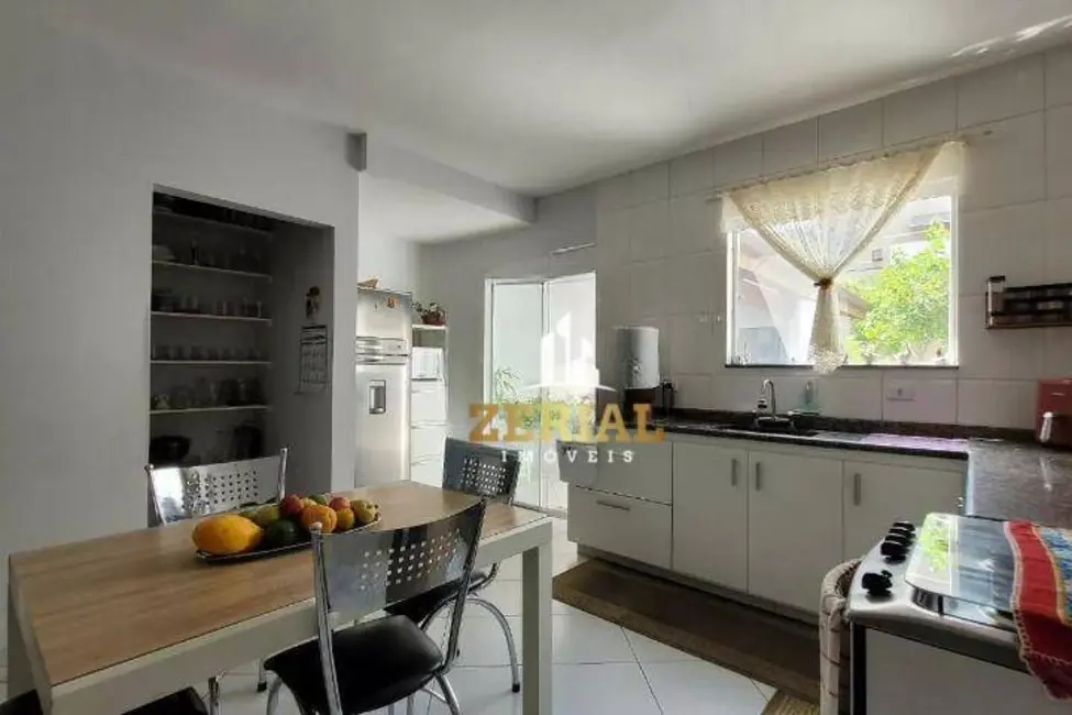 Foto 9 de Sobrado com 3 quartos à venda, 196m2 em Jardim, Santo Andre - SP