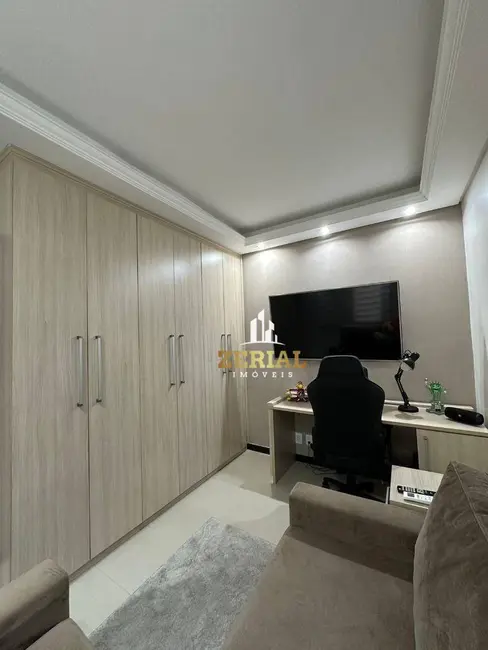 Sobrado com 3 quartos à venda, 170m2 em Sítio da Figueira, São Paulo - SP - imagem 8 Foto 8 de Sobrado com 3 quartos à venda, 170m2 em Sítio da Figueira, São Paulo - SP