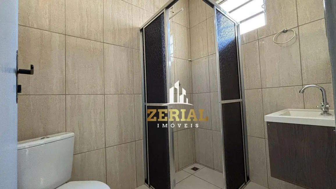 Foto 4 de Casa com 2 quartos para alugar, 100m2 em Fundação, Sao Caetano Do Sul - SP