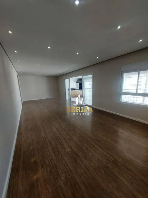 Foto 1 de Apartamento com 3 quartos para alugar, 162m2 em Santo Antônio, Sao Caetano Do Sul - SP