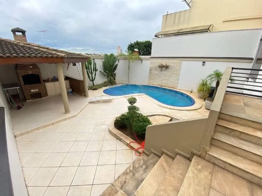 Foto 2 de Sobrado com 4 quartos à venda e para alugar, 300m2 em Olímpico, Sao Caetano Do Sul - SP