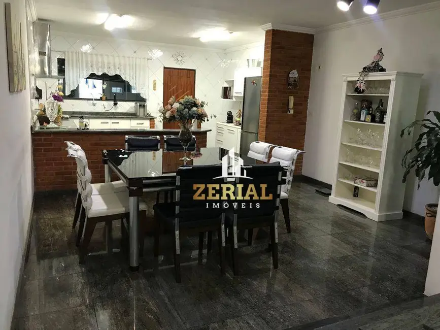 Foto 4 de Sobrado com 3 quartos à venda, 280m2 em Santa Maria, Santo Andre - SP