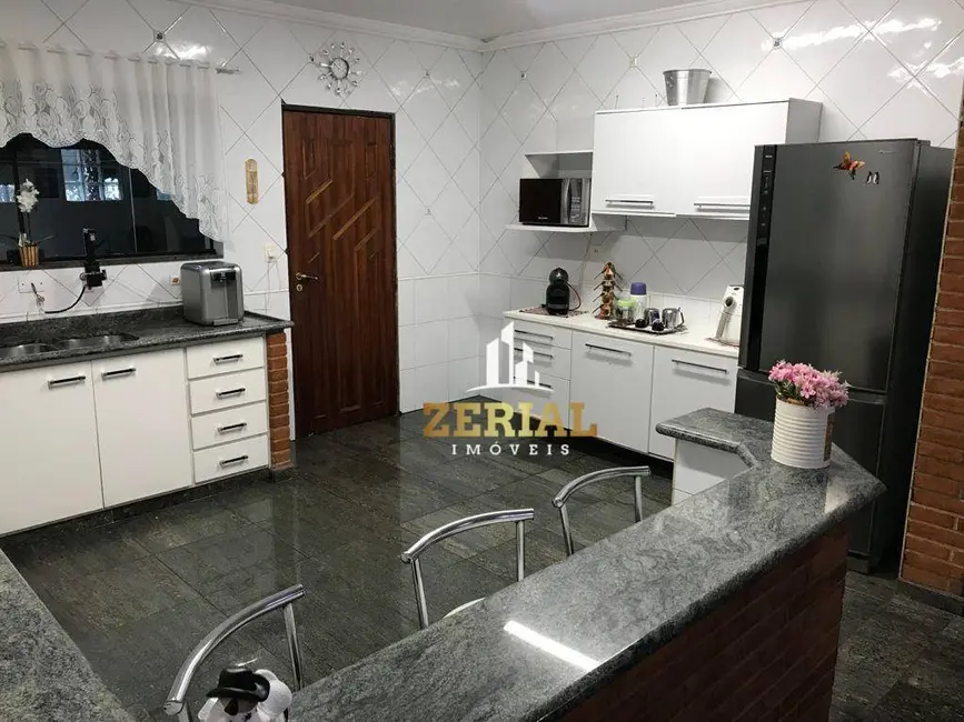 Foto 5 de Sobrado com 3 quartos à venda, 280m2 em Santa Maria, Santo Andre - SP
