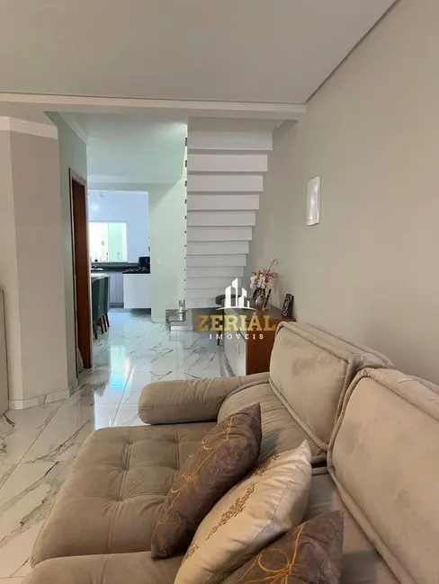 Foto 2 de Sobrado com 3 quartos à venda, 134m2 em Osvaldo Cruz, Sao Caetano Do Sul - SP