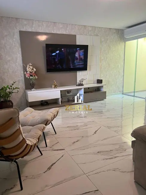 Foto 4 de Sobrado com 3 quartos à venda, 134m2 em Osvaldo Cruz, Sao Caetano Do Sul - SP