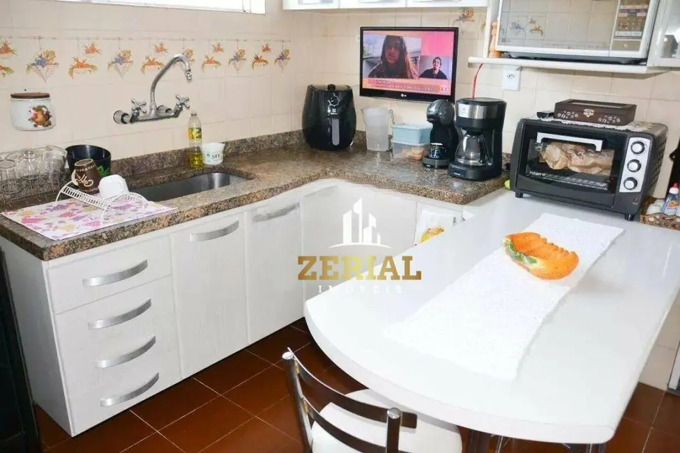 Foto 9 de Sobrado com 5 quartos para alugar, 455m2 em Jardim São Caetano, Sao Caetano Do Sul - SP