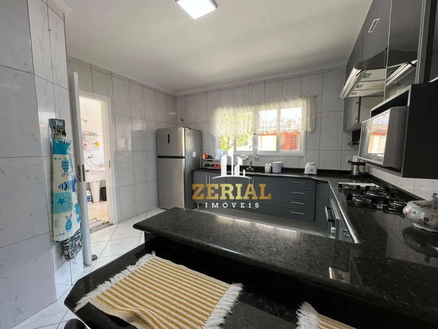 Foto 7 de Sobrado com 3 quartos à venda e para alugar, 180m2 em Santa Paula, Sao Caetano Do Sul - SP