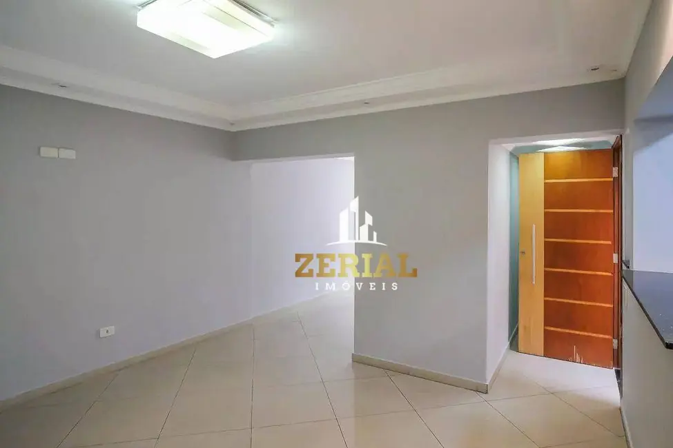 Sobrado com 3 quartos à venda e para alugar, 276m2 em Santa Maria, Santo Andre - SP - imagem 5 Foto 5 de Sobrado com 3 quartos à venda e para alugar, 276m2 em Santa Maria, Santo Andre - SP