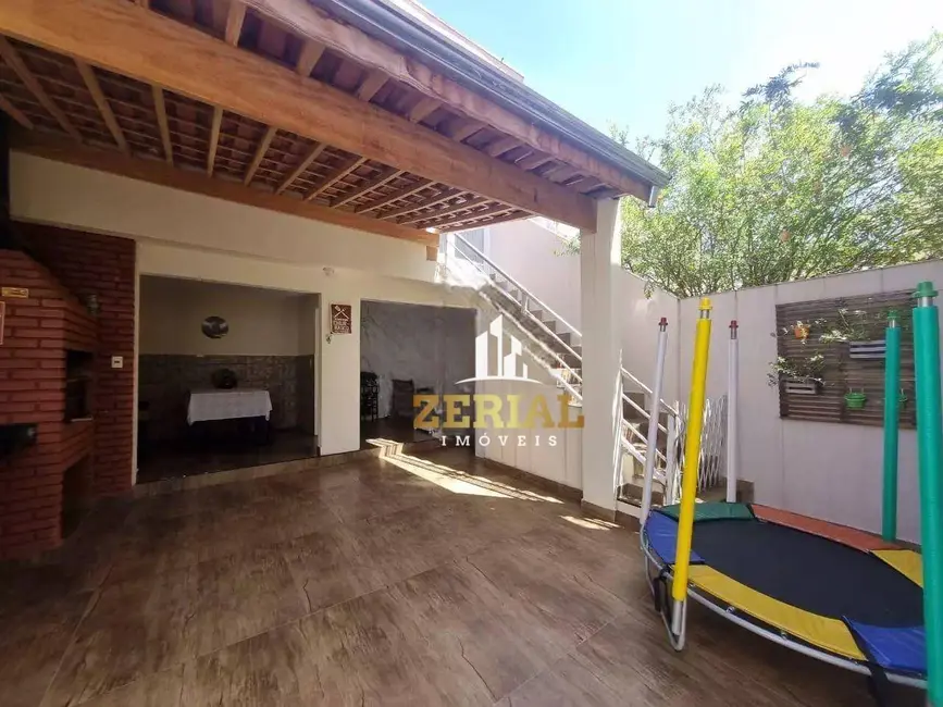 Foto 1 de Sobrado com 3 quartos à venda, 158m2 em Osvaldo Cruz, Sao Caetano Do Sul - SP